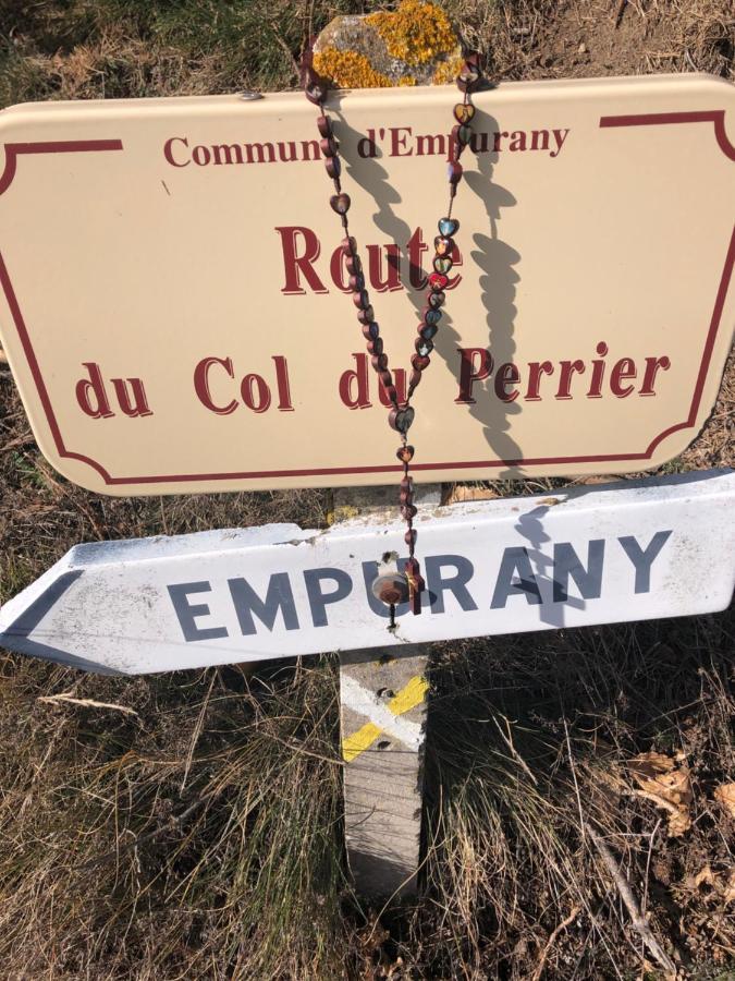 Albergue Les Toiles Filantes Empurany Exterior foto